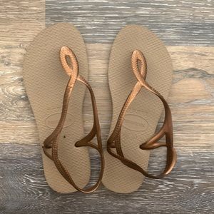 havaianas size 35-36